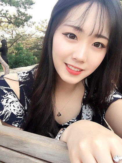 보라